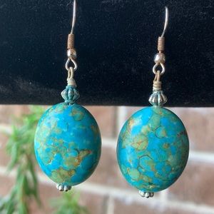 SOLD Ladies drop earrings